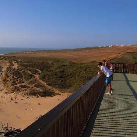 Beach Surf Apartman Ericeira